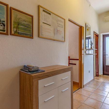 Apartment Vladimir - Pul237 By Interhome Banjole Zewnętrze zdjęcie