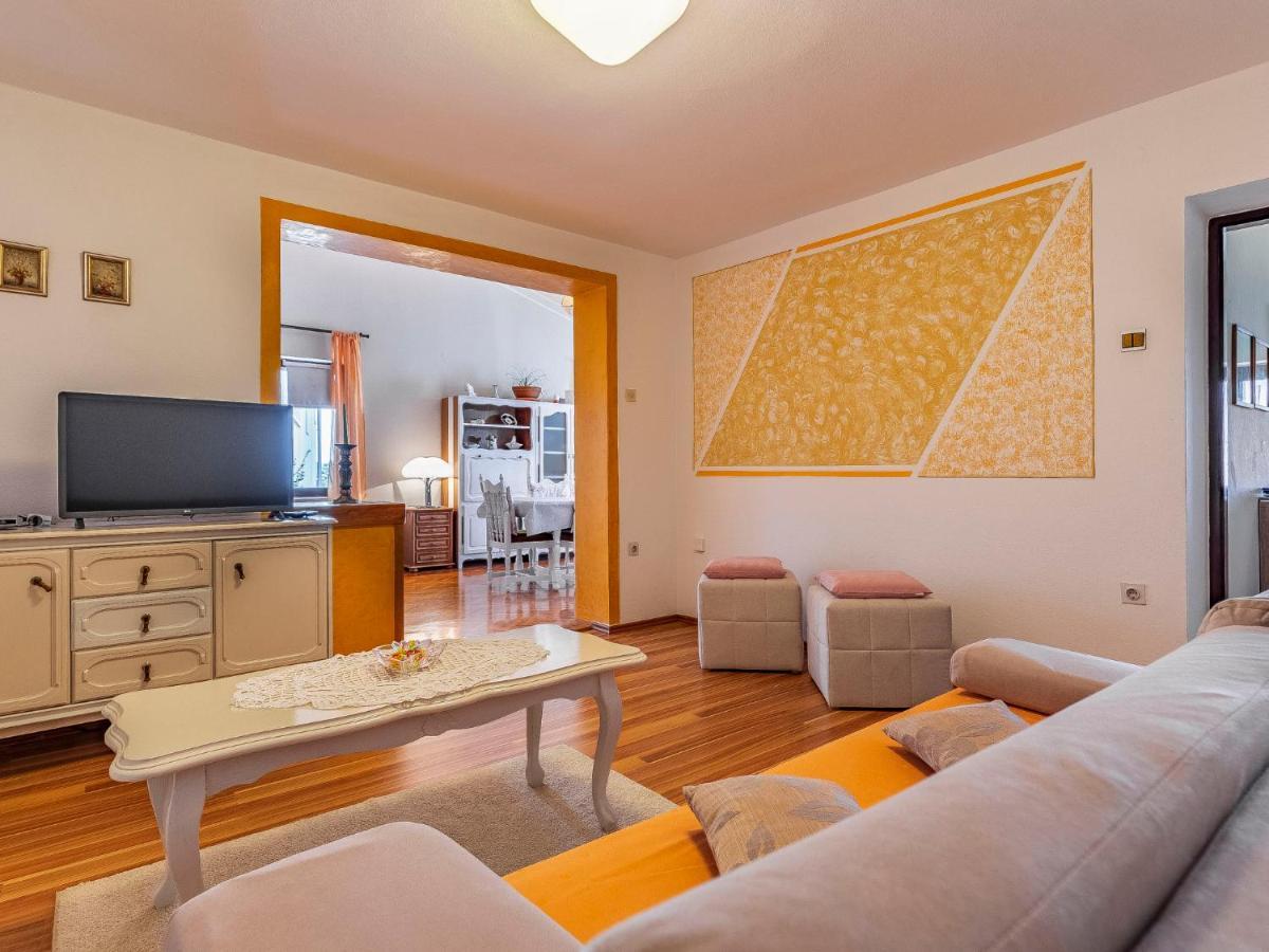 Apartment Vladimir - Pul237 By Interhome Banjole Zewnętrze zdjęcie